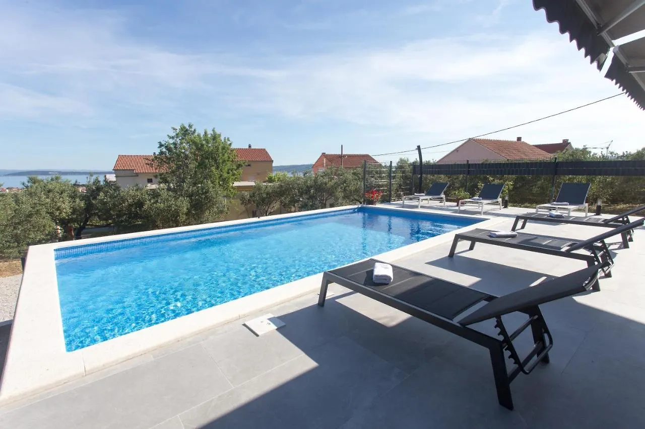 Luxury Apartment With Heated Pool&Sea And Mountain View Kroatien