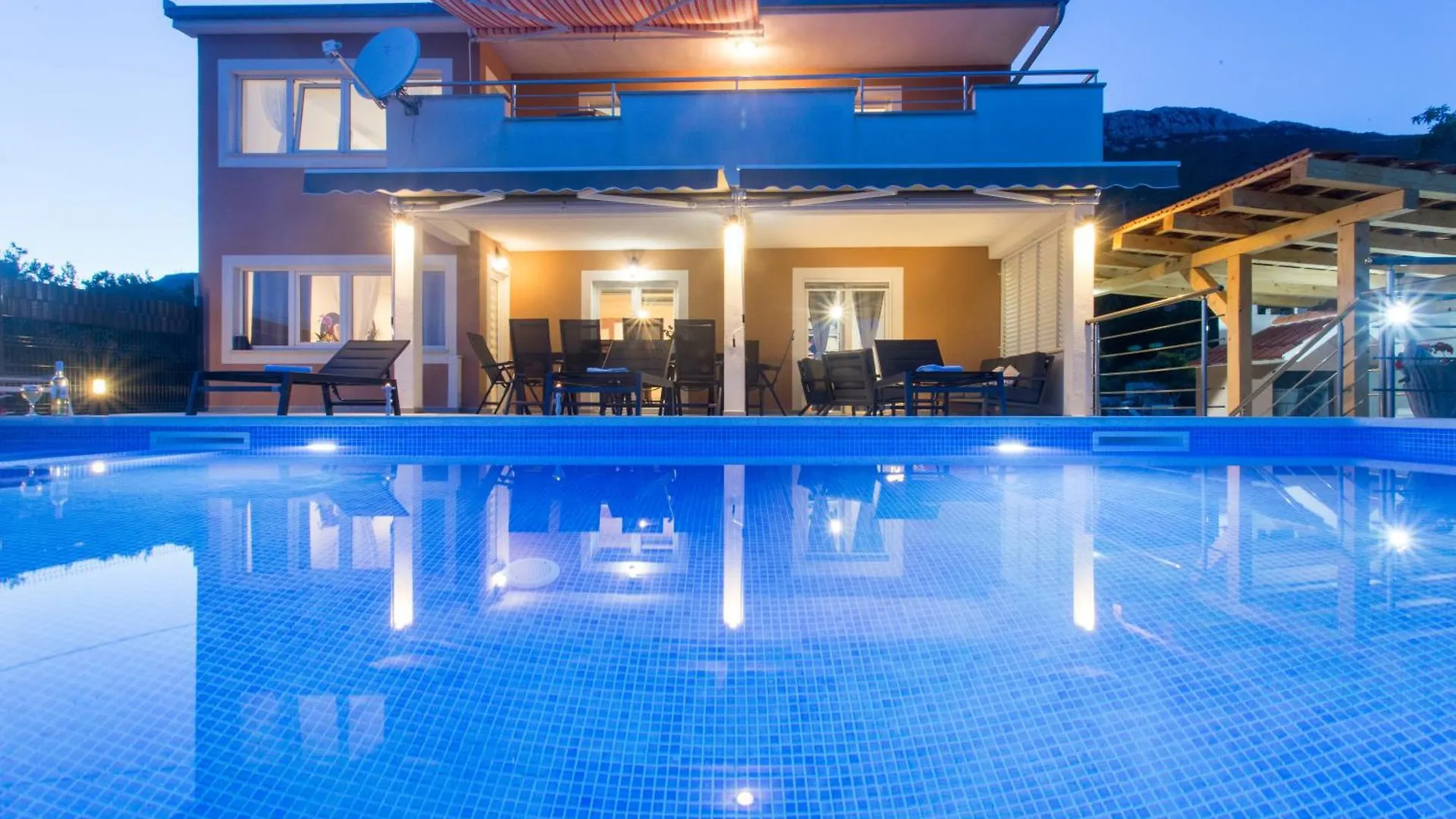 Luxury Apartment With Heated Pool&Sea And Mountain View Kroatien